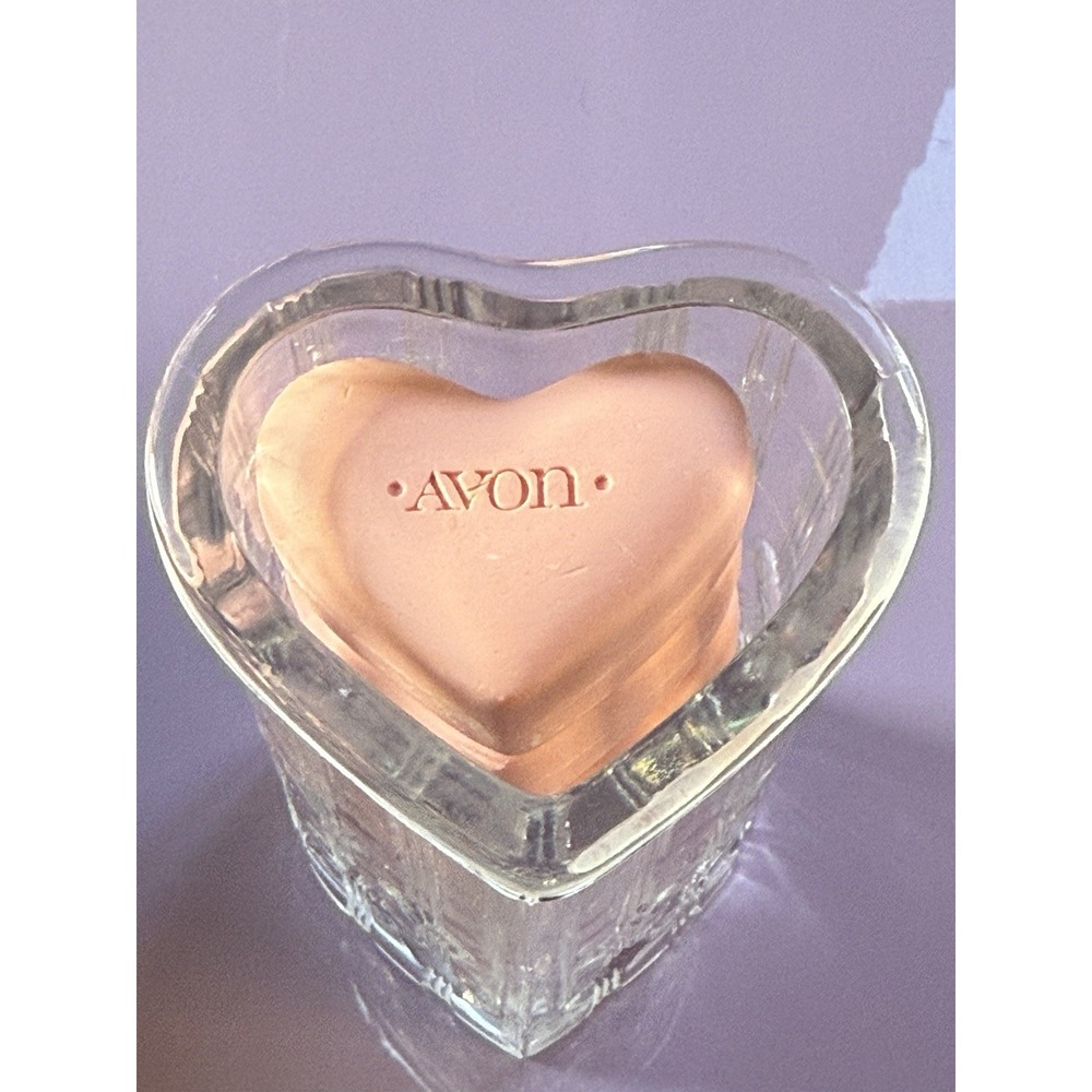 AVON Fostoria Heart Shaped Glass Vase 5 Pink 1 In Guest Soaps Inside 1985 VTG
